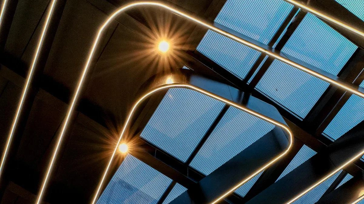 أفكار تناسب خطية LED بصرية تجلب سحرًا علويًا سهلاً